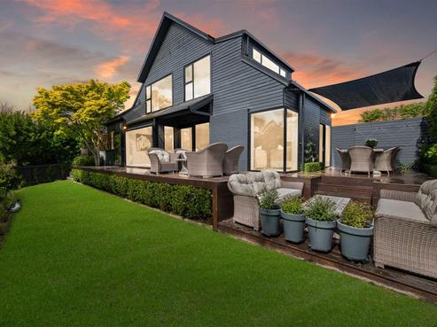 2/17 Woodford Terrace, Ilam