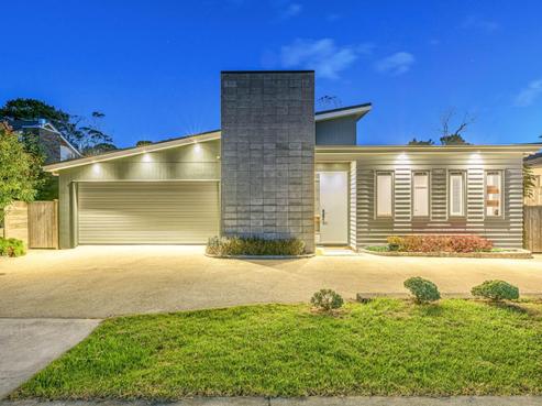 62 Pohutukawa Parade, Riverhead