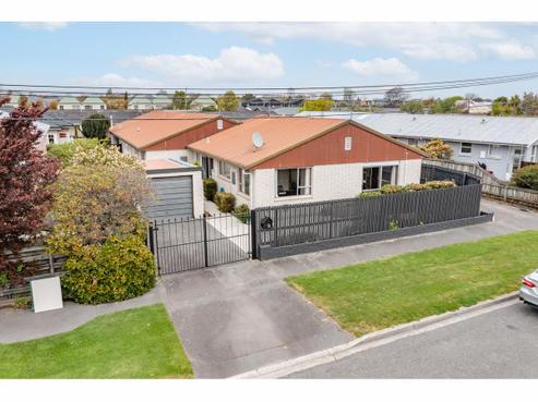 16 Gresford Street, Edgeware