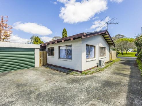 20A Kindergarten Drive, Conifer Grove