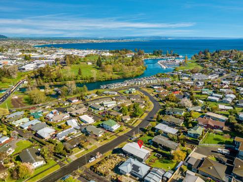 32 Woodward Street, Nukuhau