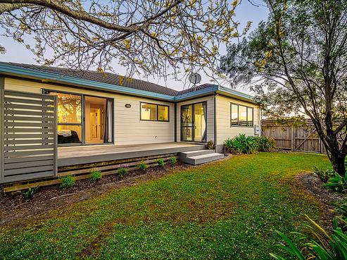 2/69 Gibraltar Street, Howick