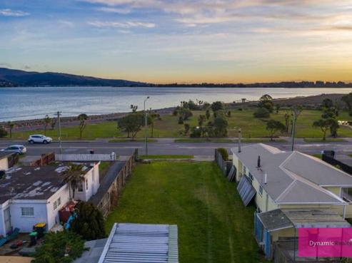 403 Estuary Road, South New Brighton