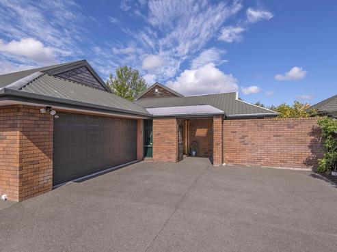 126 Innes Road, Saint Albans