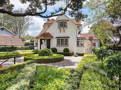 41 Owens Road, Epsom