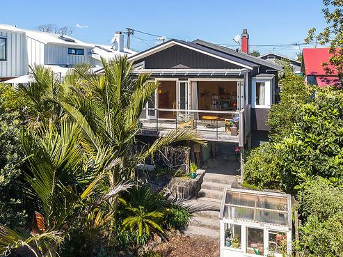 42 West View Road, Westmere