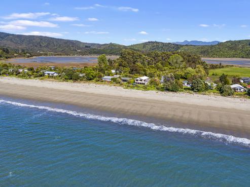 56 Bishop Road, Parapara