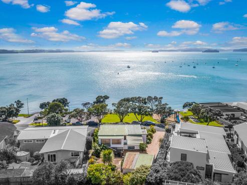 21 Gordon Craig Place, Algies Bay