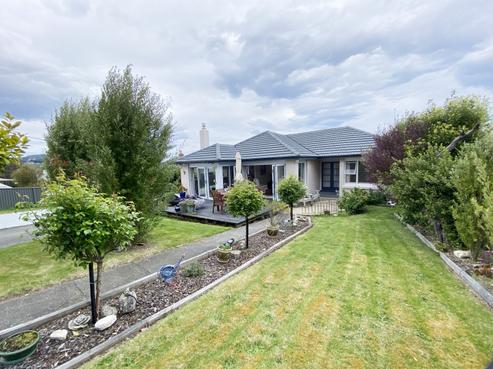 21 Derwent Street, Helensburgh