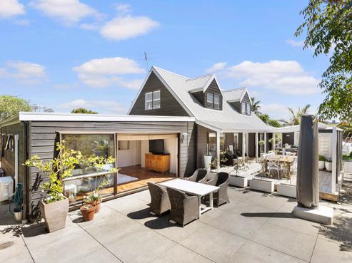 15 Centorian Drive, Windsor Park