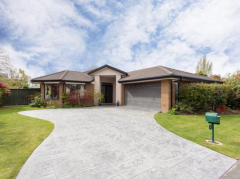 9 Alderney Mews, Casebrook