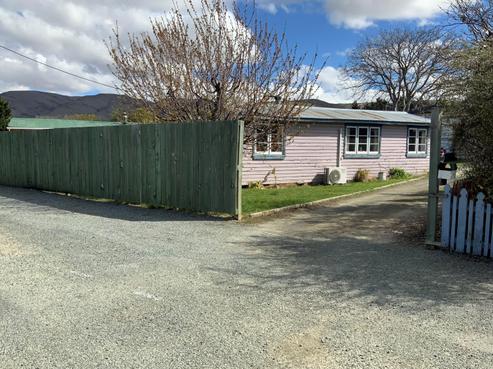8 Ohau Street, Otematata