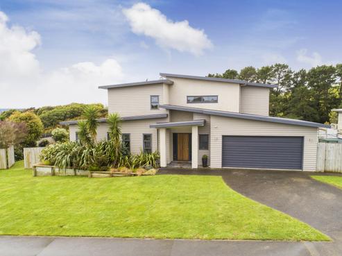 76 Cashmere Drive, Fitzherbert