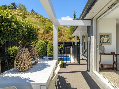 30 Saint Pauls Drive, Brookfield