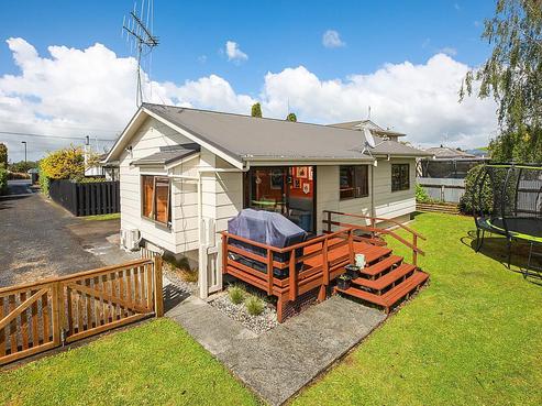 2/653 Cambridge Road, Te Awamutu