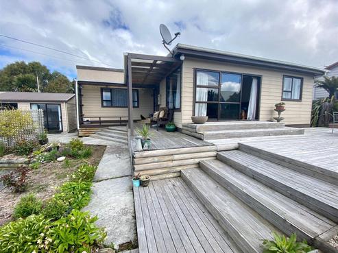21 Rata Street, Kaka Point