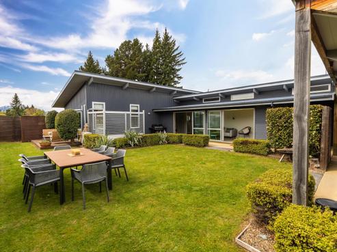 233 Stone Street, Wanaka