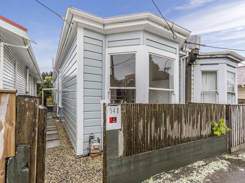 548 Adelaide Road, Berhampore