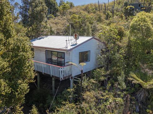 38 Ocean Beach Road, Tairua