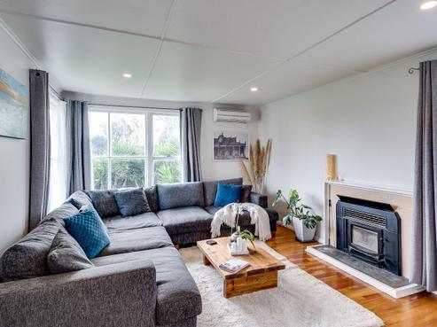 55 Lipscombe Crescent, Havelock North