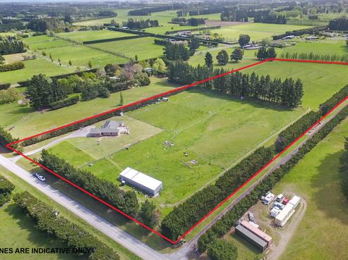 17 Scarlet Oak Drive, West Melton