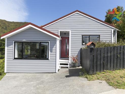 99 Thurleigh Grove, Karori
