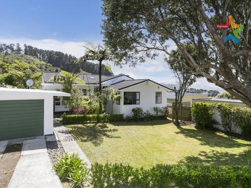 23 Waikare Street, Karori