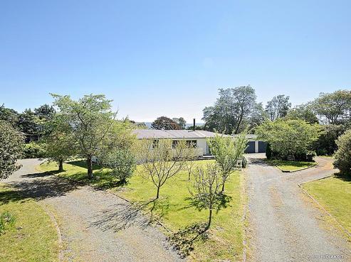 489 Moroa Road, Greytown
