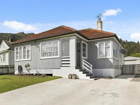 10 Cleland Crescent, Naenae