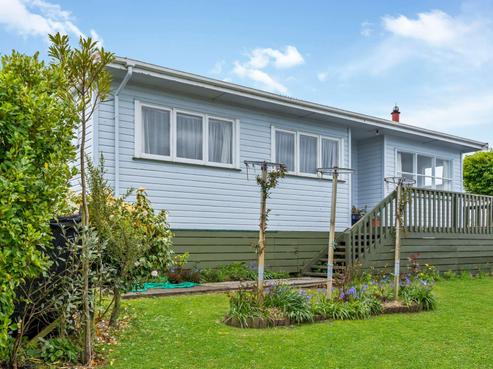 16 Mcneil Street, Balclutha