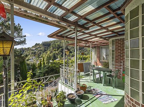 11 Wyndrum Avenue, Waterloo