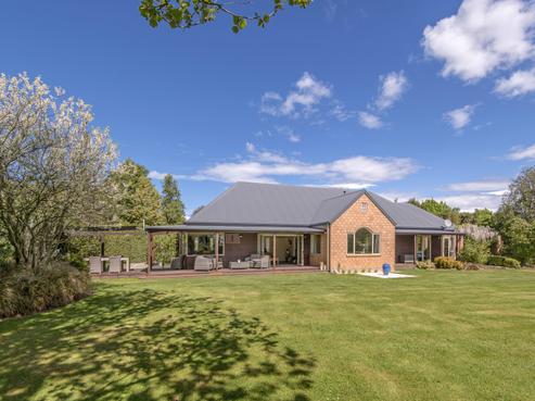 236 Woodend Beach Road, Woodend