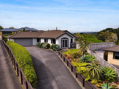 42 Redwood Crescent, Hurdon