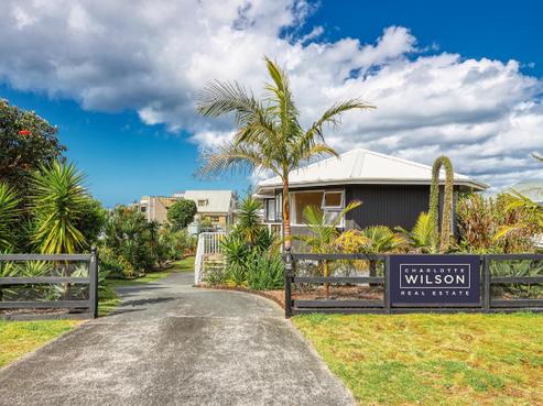 24 Margaret Street, Mangawhai Heads