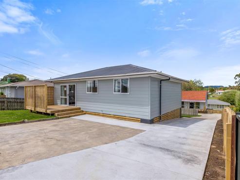 176 Sunset Road, Mangakakahi