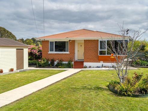 4 Vampire Road, Waldronville