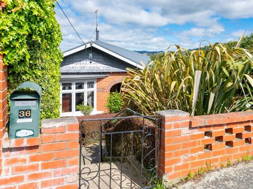 36 Franklin Street, Dalmore