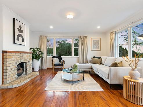 77 Roseberry Avenue, Birkenhead