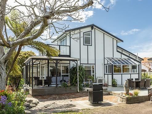 11 Park Road, Greenmeadows