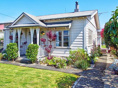 6 Wyndham Street, Carterton