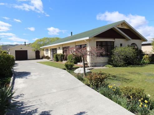 42 Bledisloe Street, Kurow
