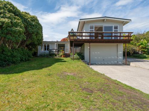 14 Rokino Road, Taupo