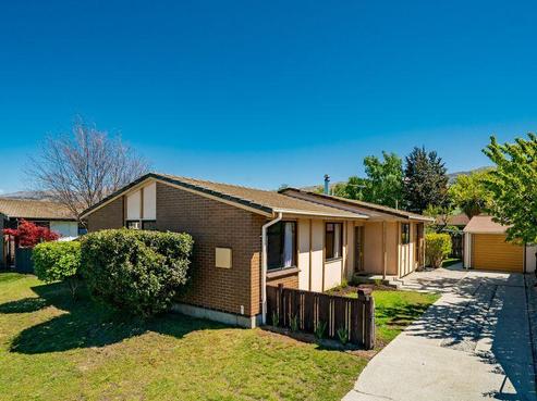 8 Cornish Place, Cromwell