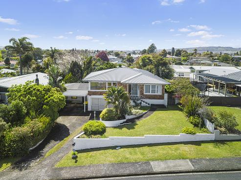 13 Renwick Street, Papakura