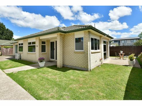 12B Manuka Street, Orewa