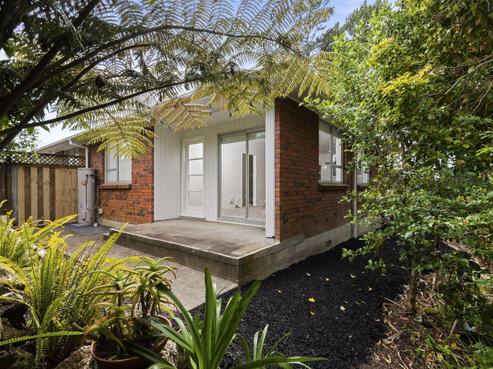4/9 John Court Street, Birkenhead