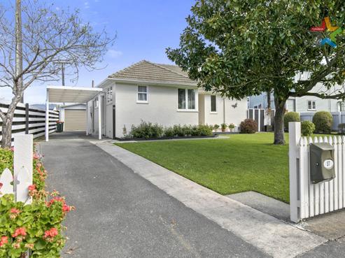 37 Chapman Crescent, Naenae