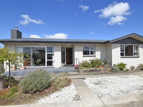 82 Ethel Street, Newfield