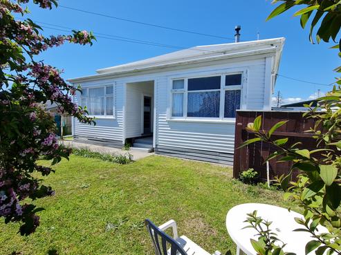 151 Derby Street, Westport