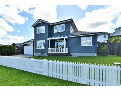 91 Colonial Drive, Silverdale